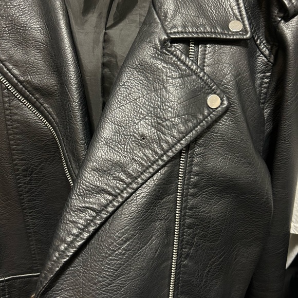 Zara Basic Oversized Faux Leather Moto Jacket Size M - Picture 4 of 7